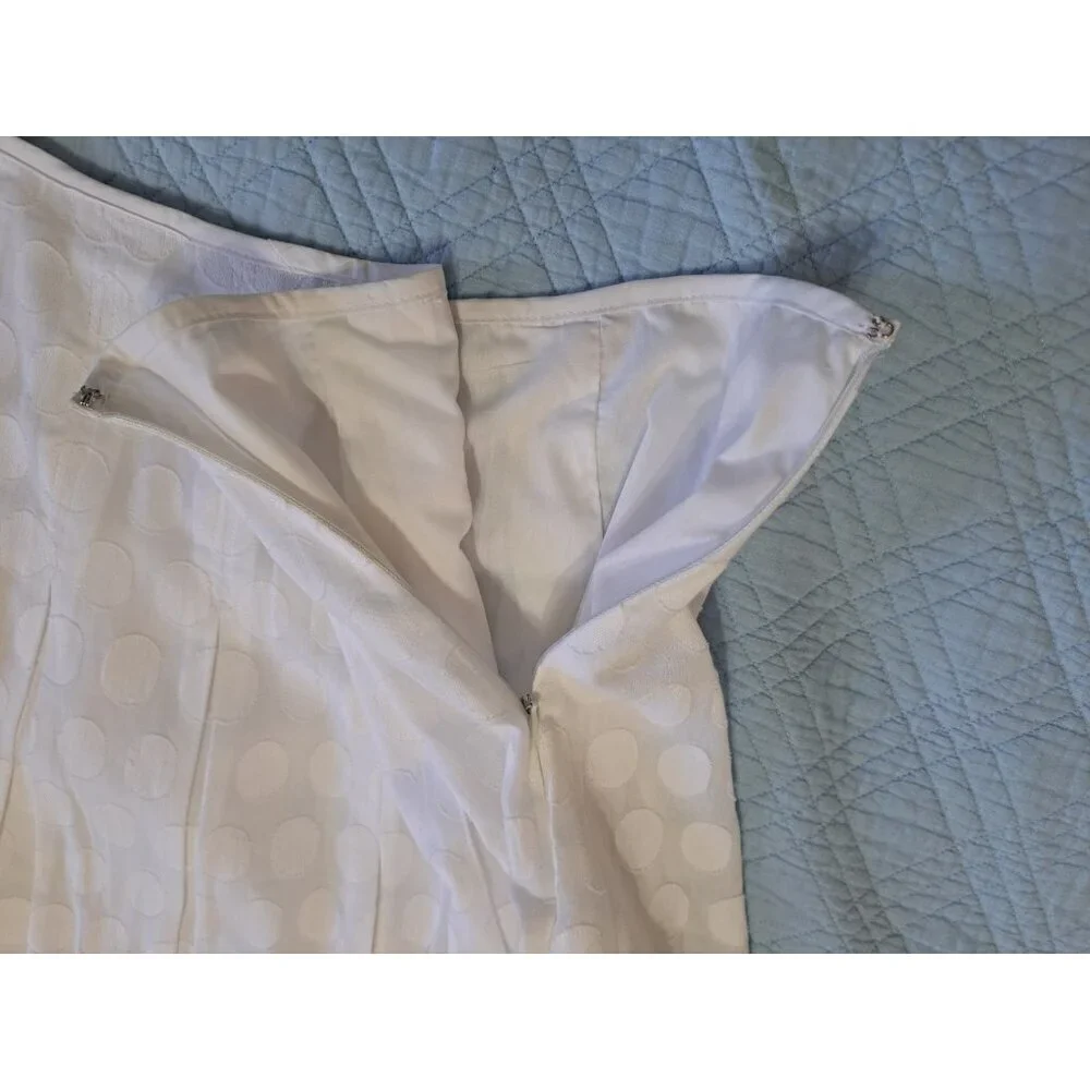AGB  6 White Cotton Tone on Tone Polka Dot A-Line Side Zip Border Lined Skirt